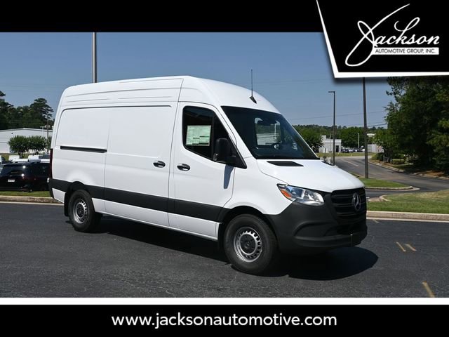 Used 2024 Mercedes-Benz Sprinter 2500 image 1