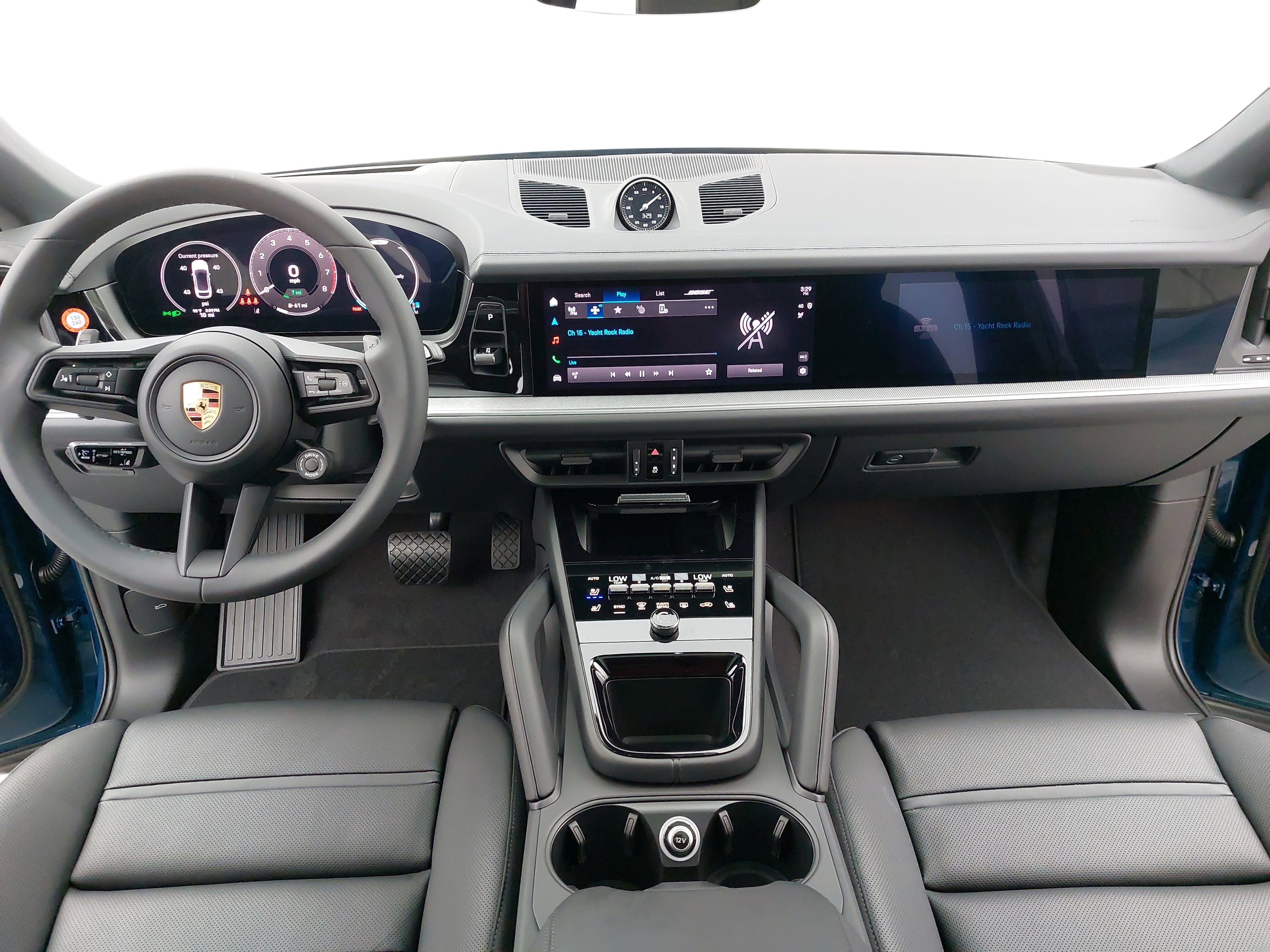 New 2025 Porsche Cayenne E-Hybrid image 11
