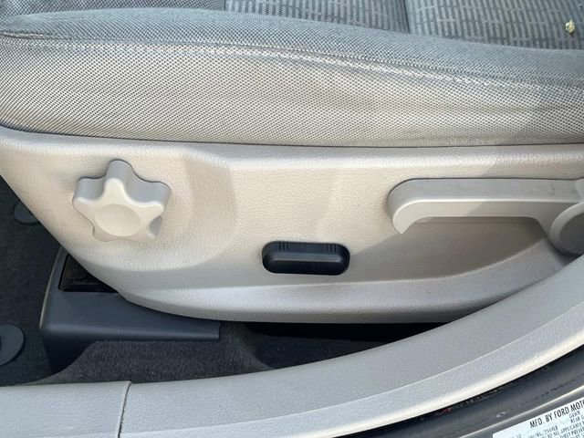 Used 2010 Ford Fusion SE FWD image 18