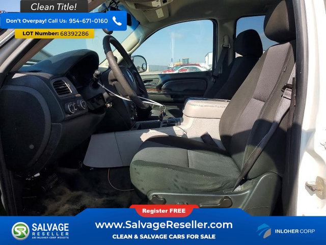 Used 2014 Chevrolet Tahoe 4WD image 9