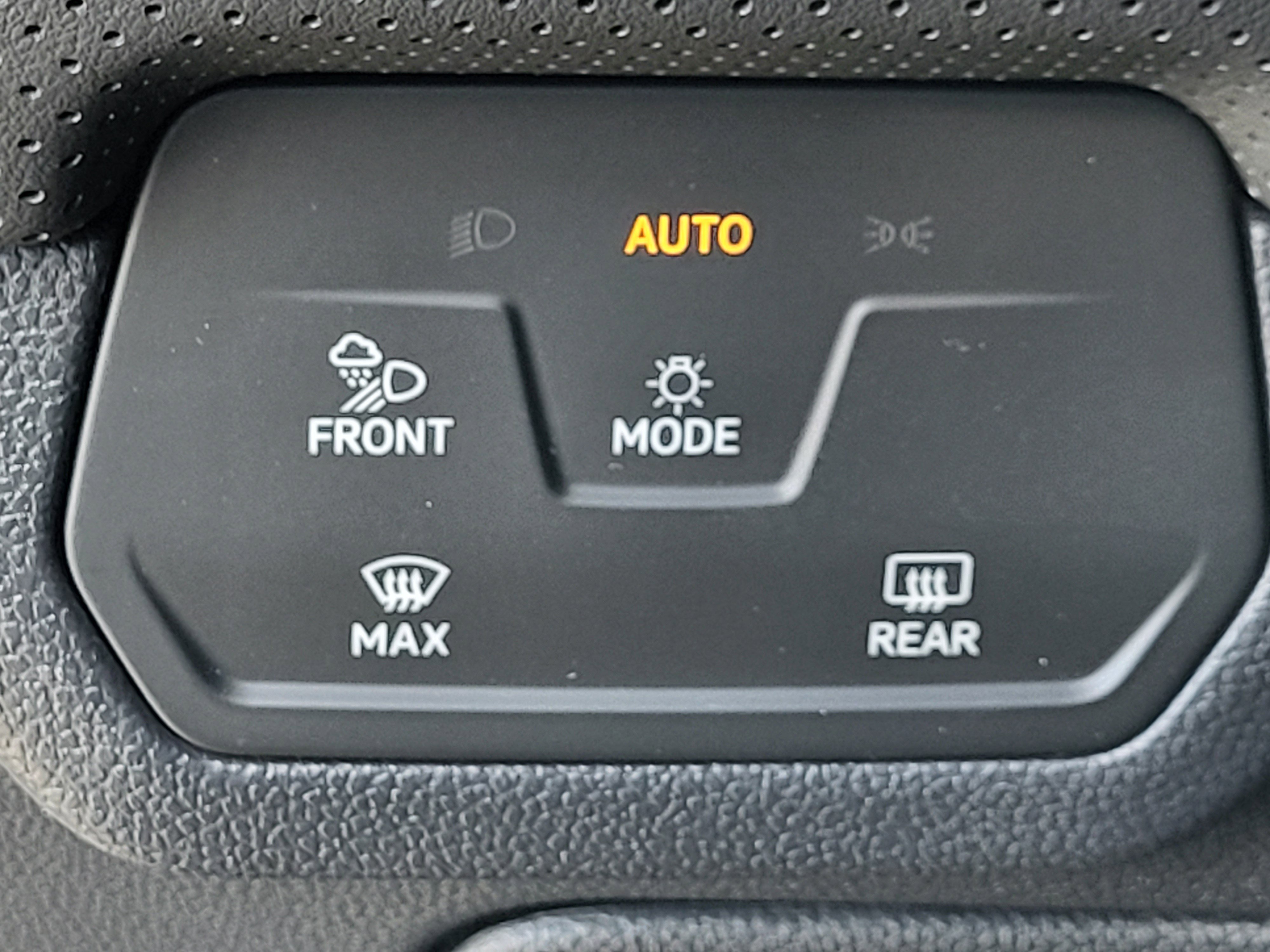 New 2026 Volkswagen Atlas SEL image 33