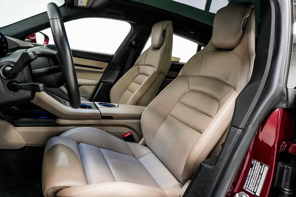 Used 2022 Porsche Taycan 4 Cross Turismo image 18