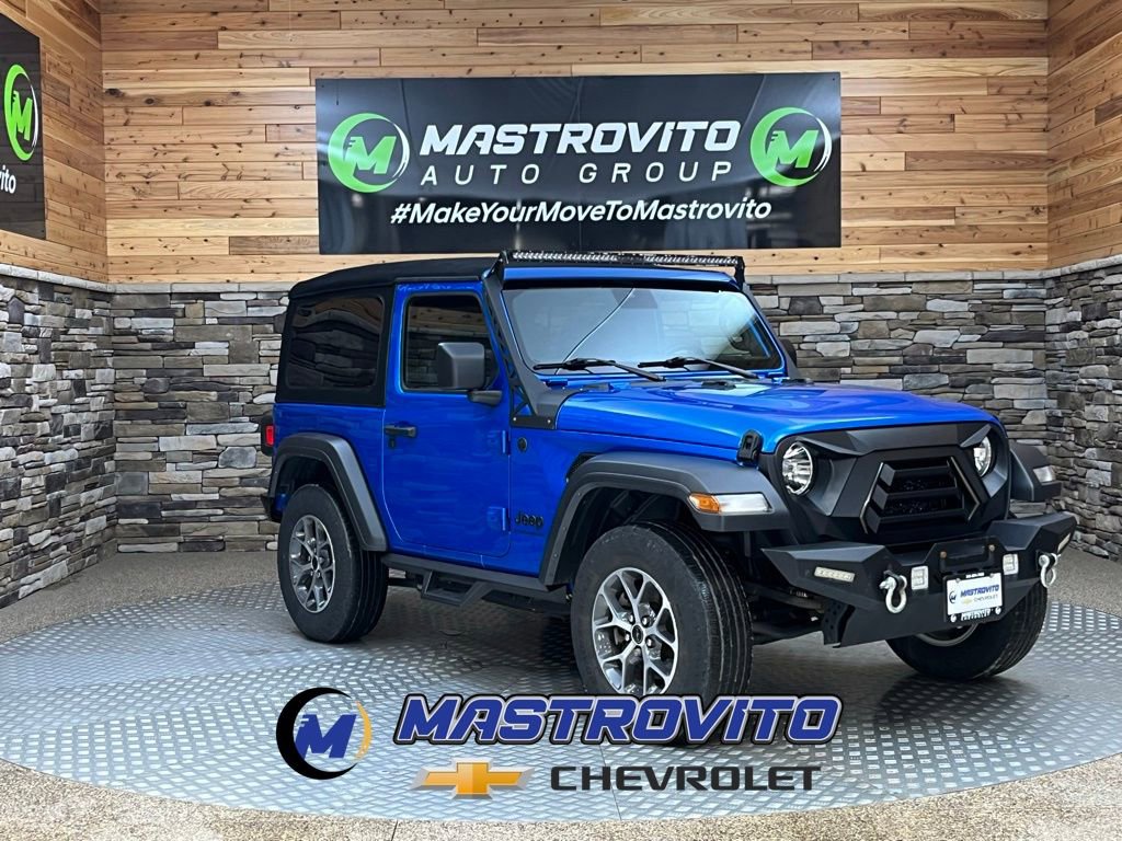 Used 2024 Jeep Wrangler Sport AWD/4WD image 1