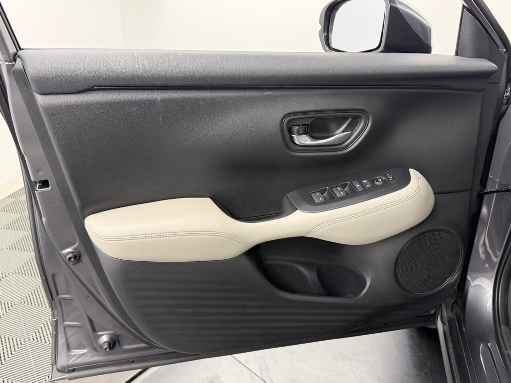 Used 2026 Honda HR-V LX image 19
