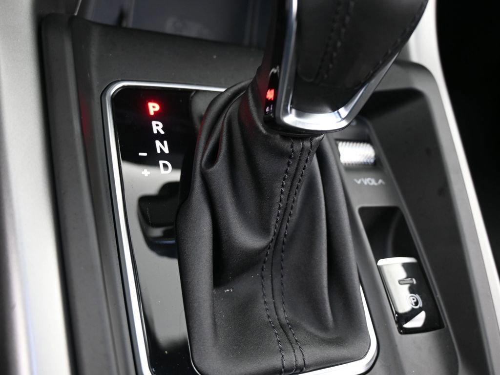 Used 2024 Dodge Hornet GT image 27