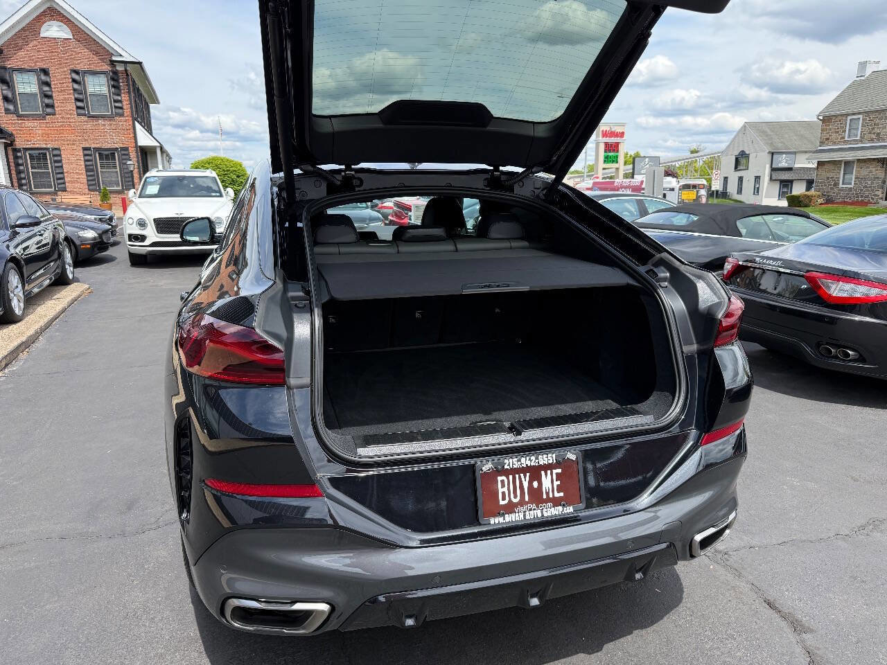 Used 2023 BMW X6 M50i w/ Executive Package AWD/4WD image 28
