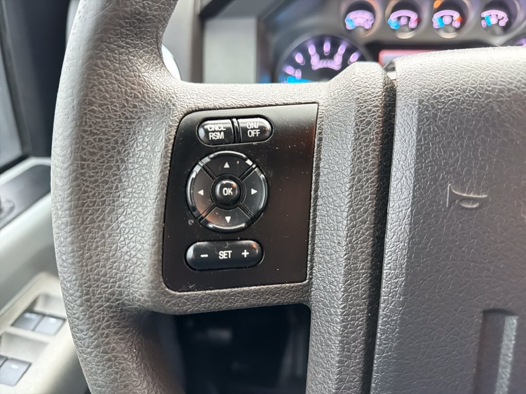 Used 2011 Ford F250 XLT w/ XLT Premium Pkg AWD/4WD image 9
