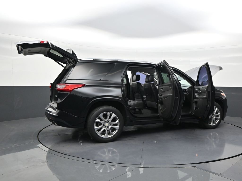 Used 2019 Chevrolet Traverse Premier image 29