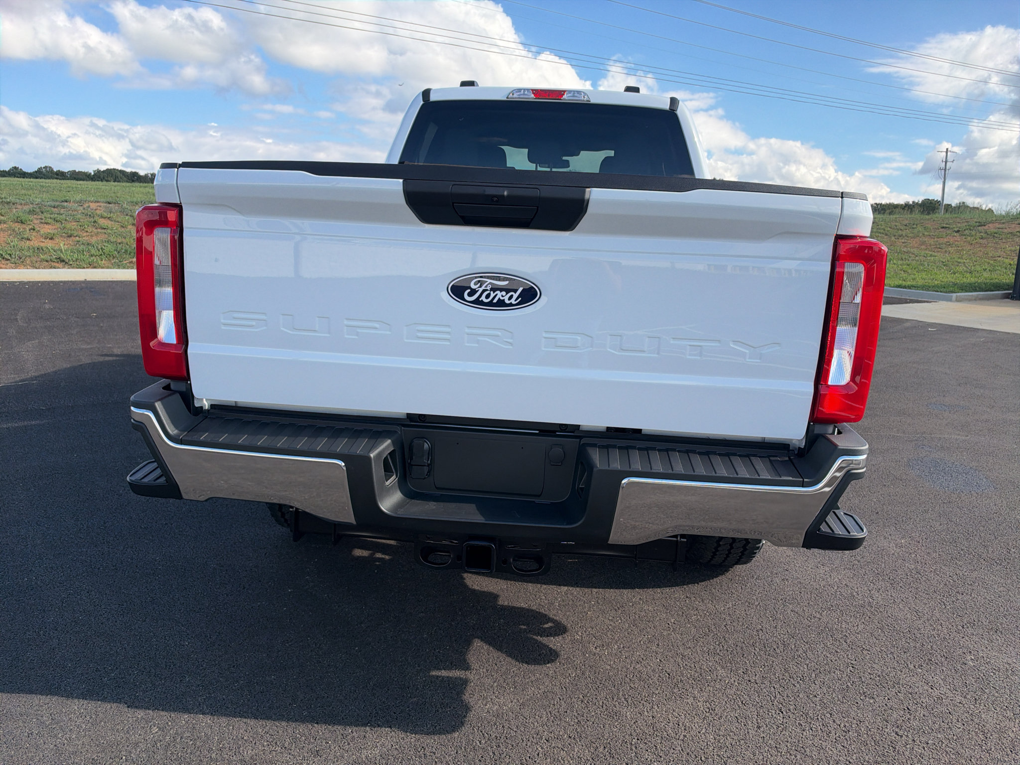 New 2027 Ford F250 XLT AWD/4WD image 9