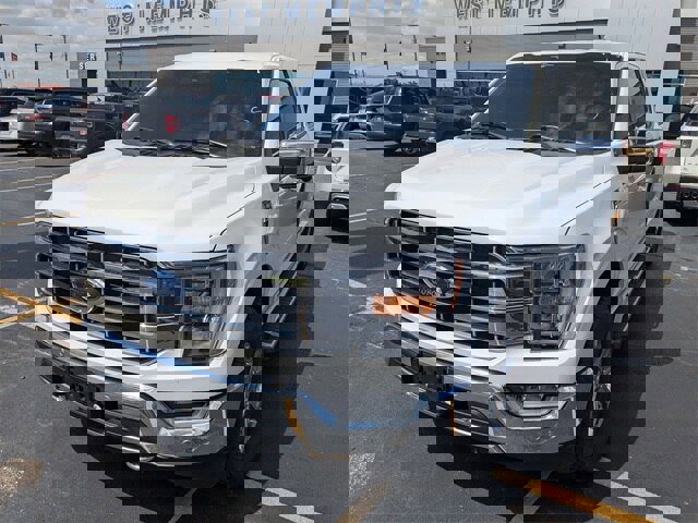 Certified 2023 Ford F150 Lariat w/ Trailer Tow Package image 3