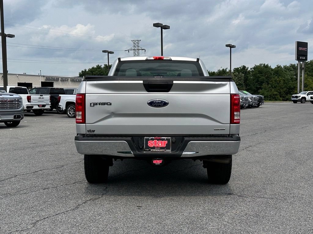 Used 2015 Ford F150 XL w/ Equipment Group 101A Mid AWD/4WD image 11