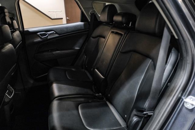 Used 2023 Kia Sportage EX image 40