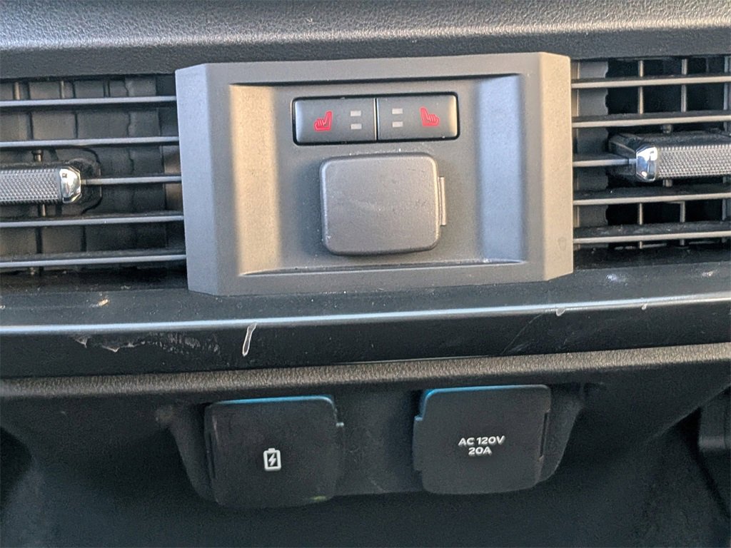 Used 2021 Ford F150 Lariat w/ Equipment Group 502A High image 14