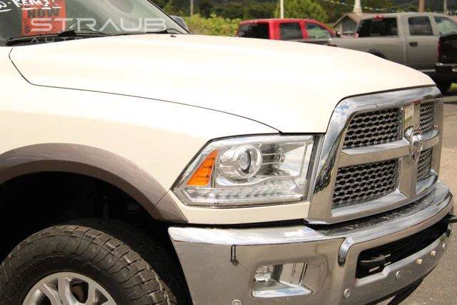 Used 2017 RAM 3500 Laramie w/ Snow Chief Group AWD/4WD image 3