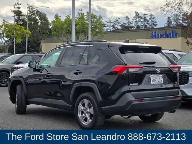 Used 2023 Toyota RAV4 XLE image 7