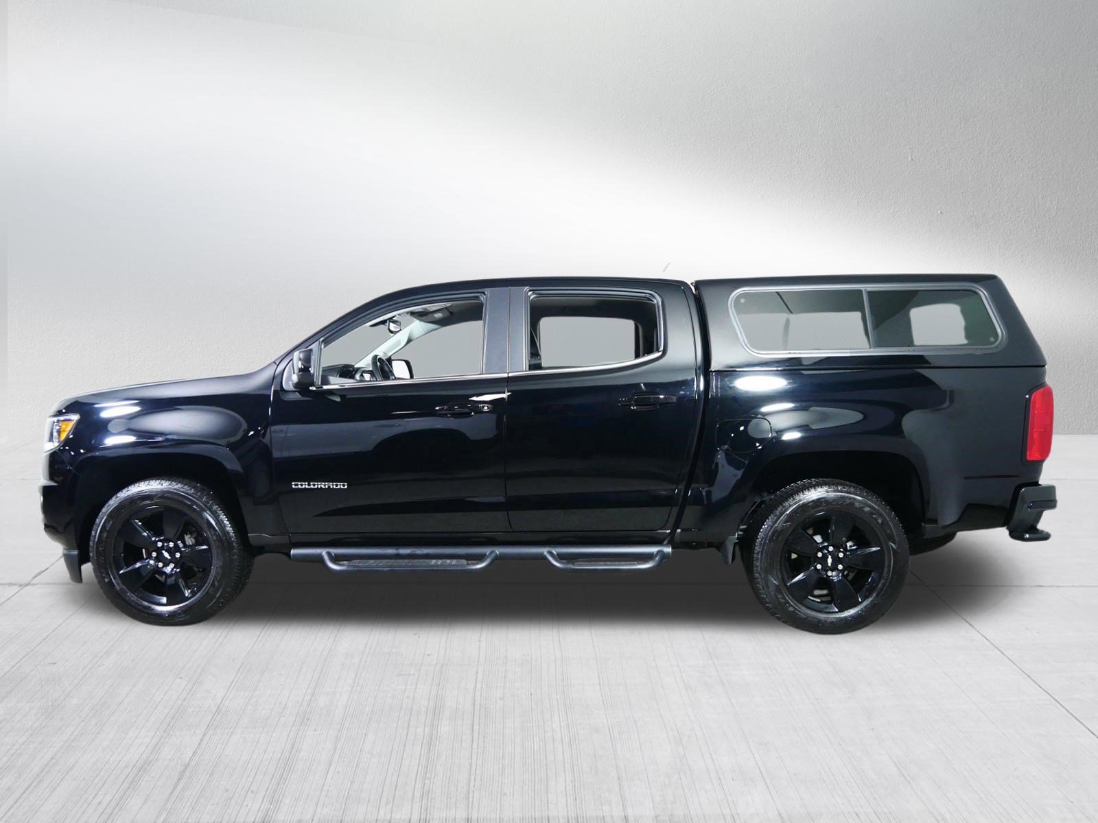 Used 2016 Chevrolet Colorado LT w/ Midnight Edition image 4