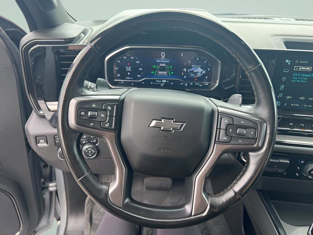 Used 2024 Chevrolet Silverado 1500 ZR2 w/ Technology Package AWD/4WD image 16