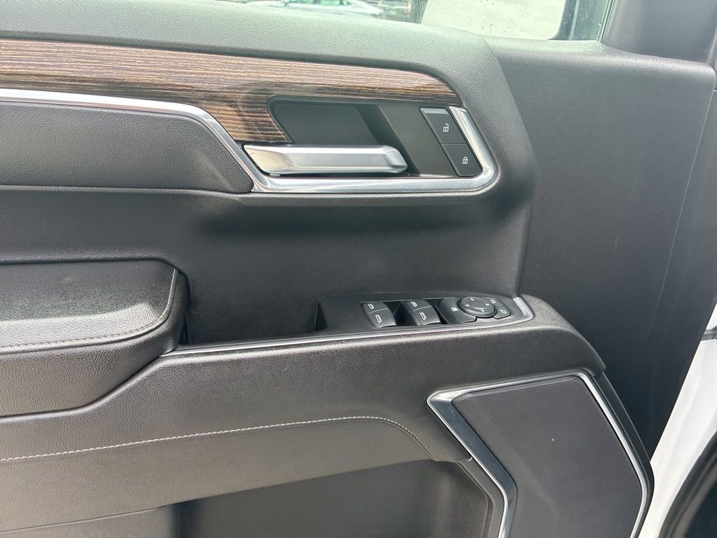 Used 2023 GMC Sierra 1500 SLE image 18