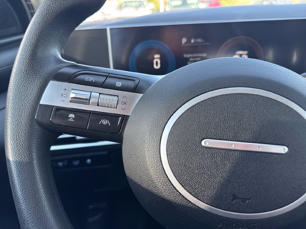Used 2025 Hyundai Tucson SEL AWD/4WD image 44