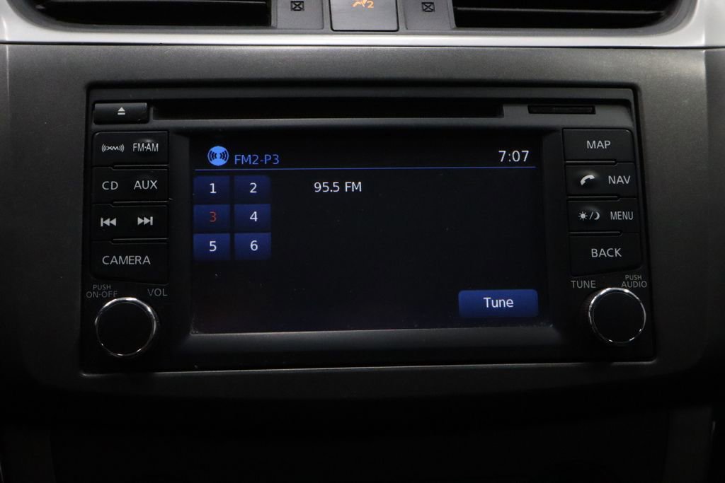 Used 2013 Nissan Sentra SV w/ Driver Pkg image 4