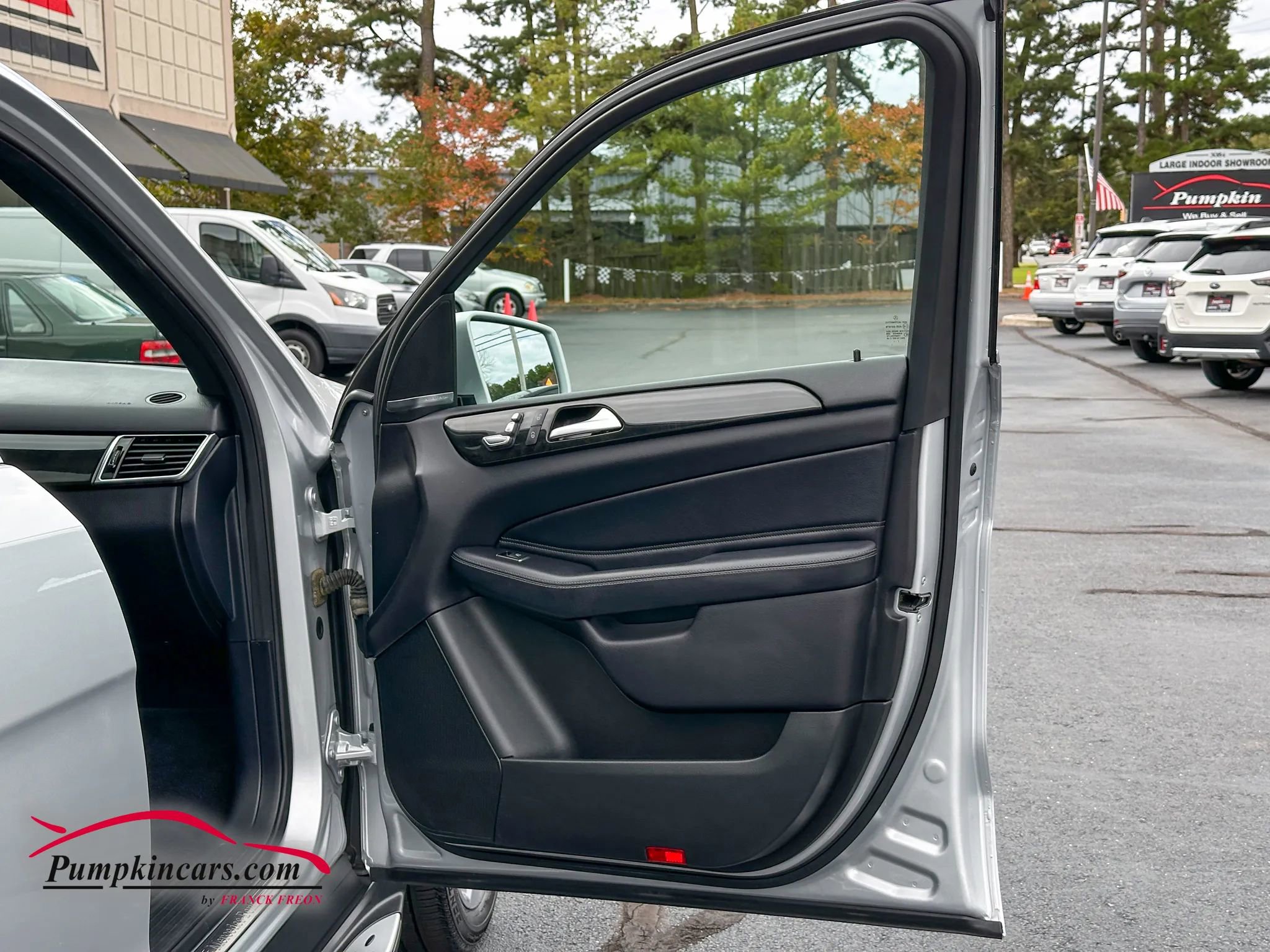 Used 2018 Mercedes-Benz GLE 350 4MATIC image 21