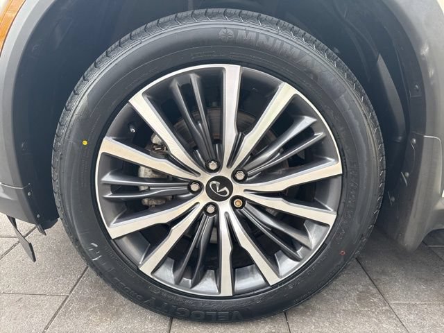 Certified 2023 INFINITI QX60 Sensory w/ Vision Package AWD/4WD image 12