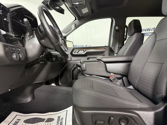 Used 2024 Chevrolet Silverado 1500 LT image 12