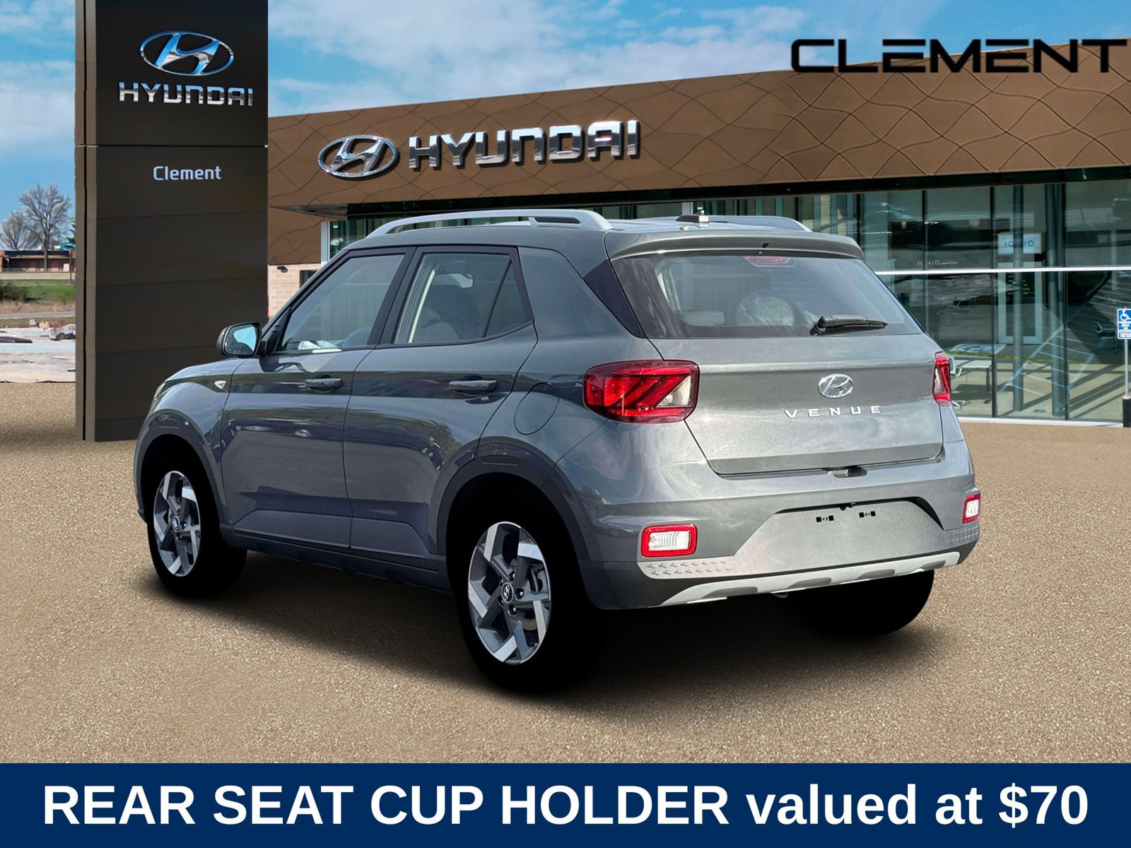 New 2026 Hyundai Venue SEL FWD image 5