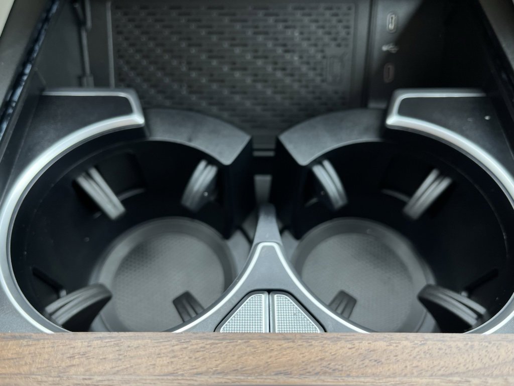 Used 2025 Mercedes-Benz GLS 450 4MATIC image 45