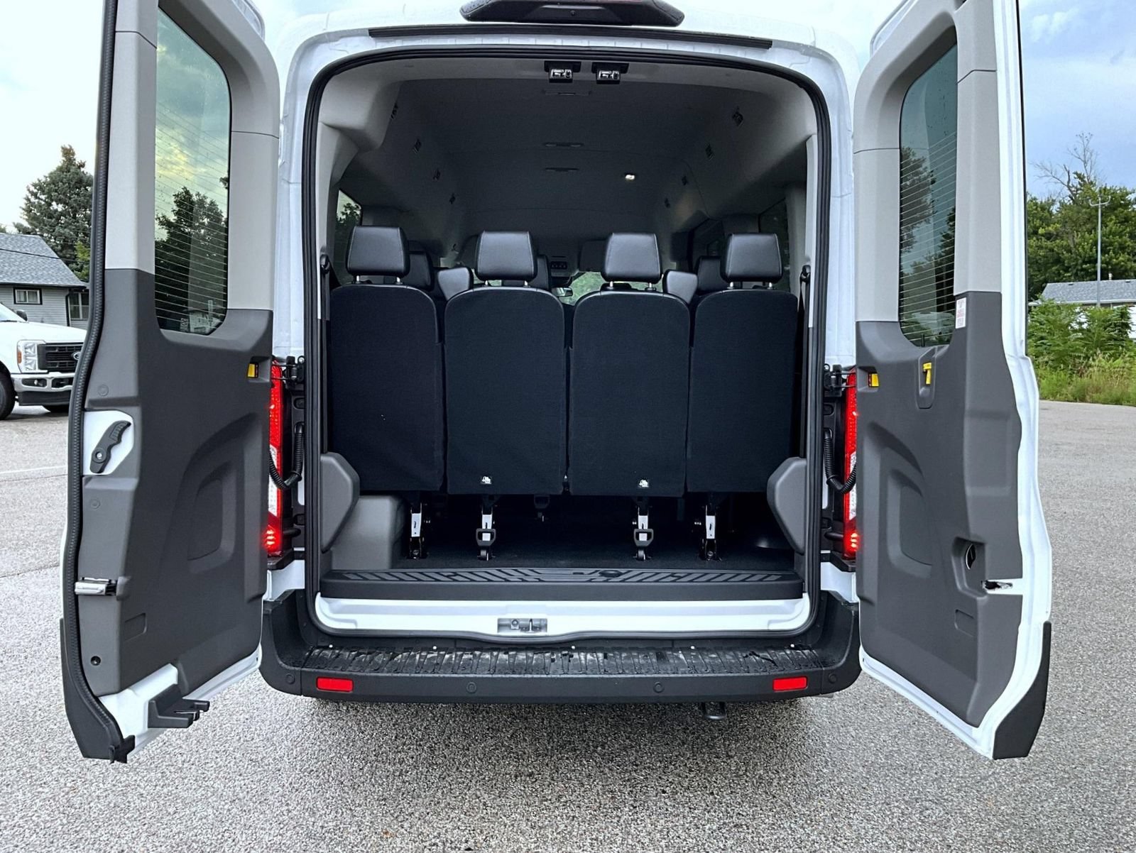 New 2026 Ford Transit 350 XL AWD/4WD image 9