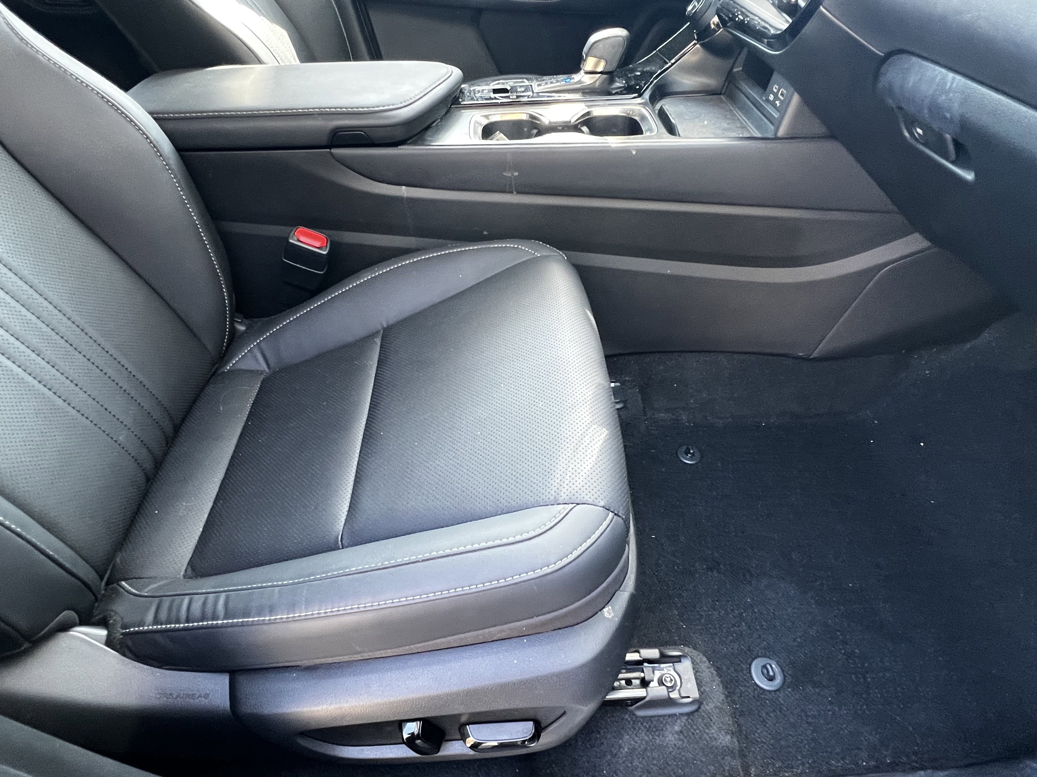 Used 2024 Lexus NX 250 FWD w/ Towing Package (2000 Lbs) image 44