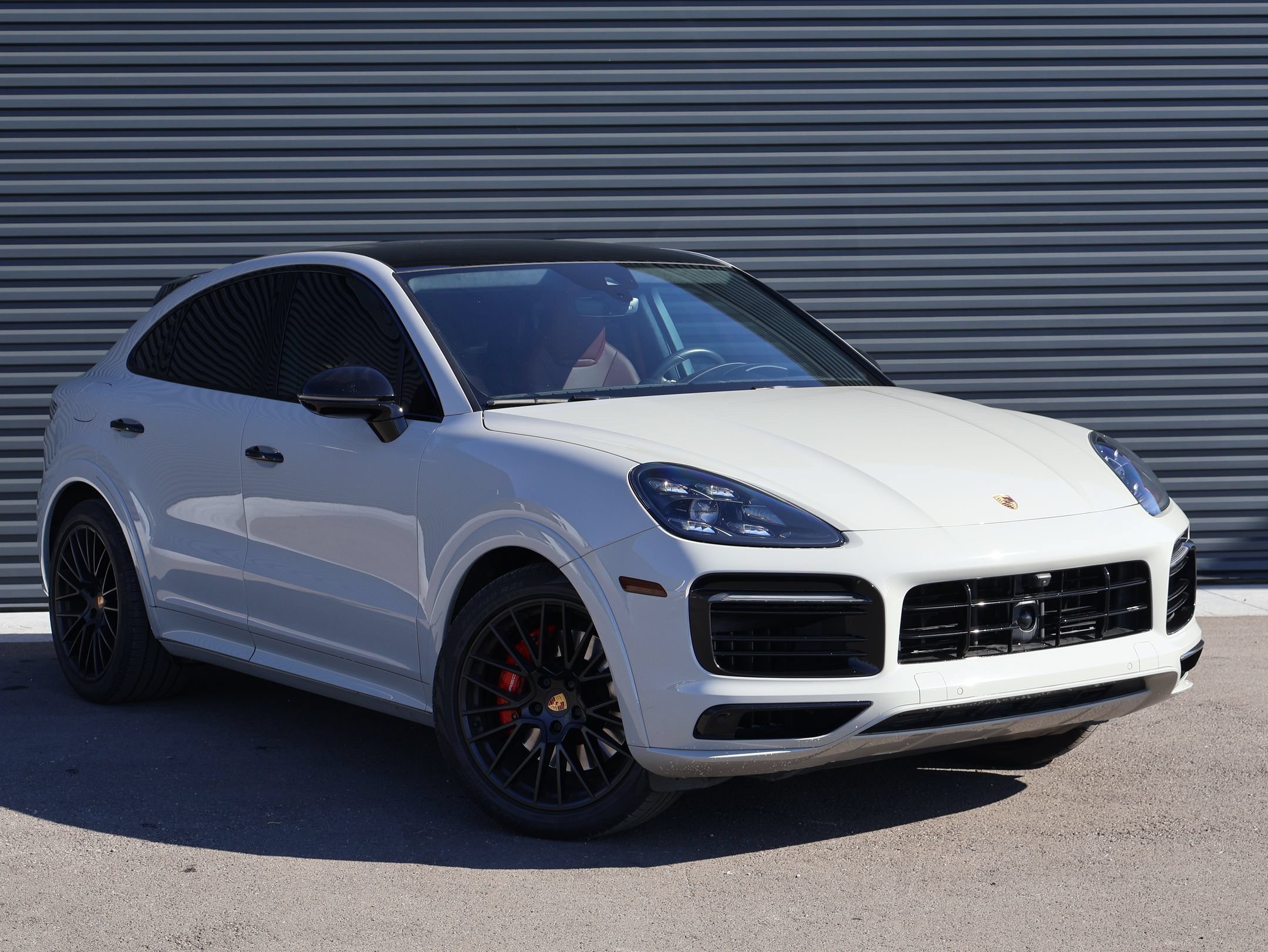 Used 2023 Porsche Cayenne GTS AWD/4WD image 7