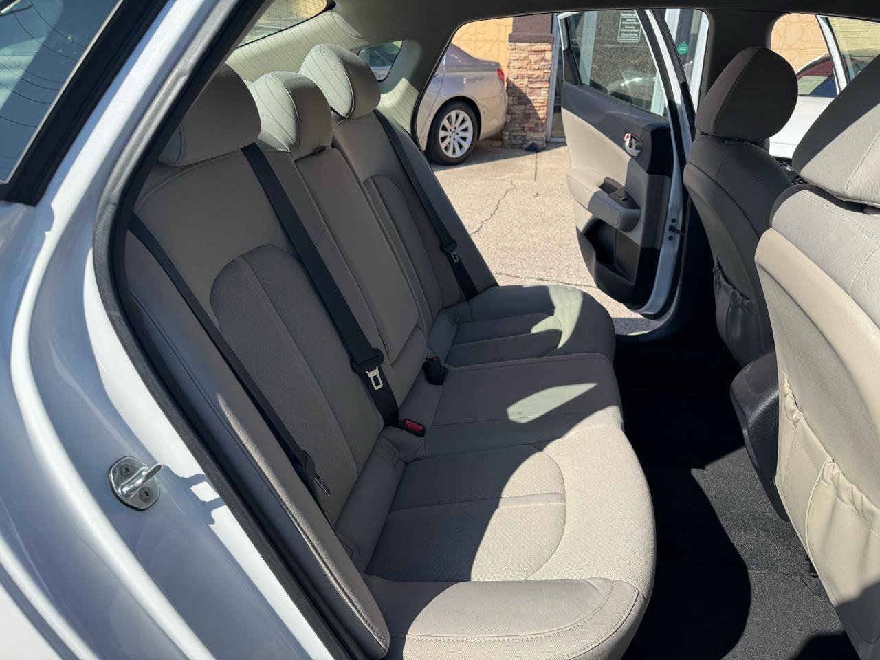 Used 2016 Kia Optima LX w/ Option Group 014 image 21