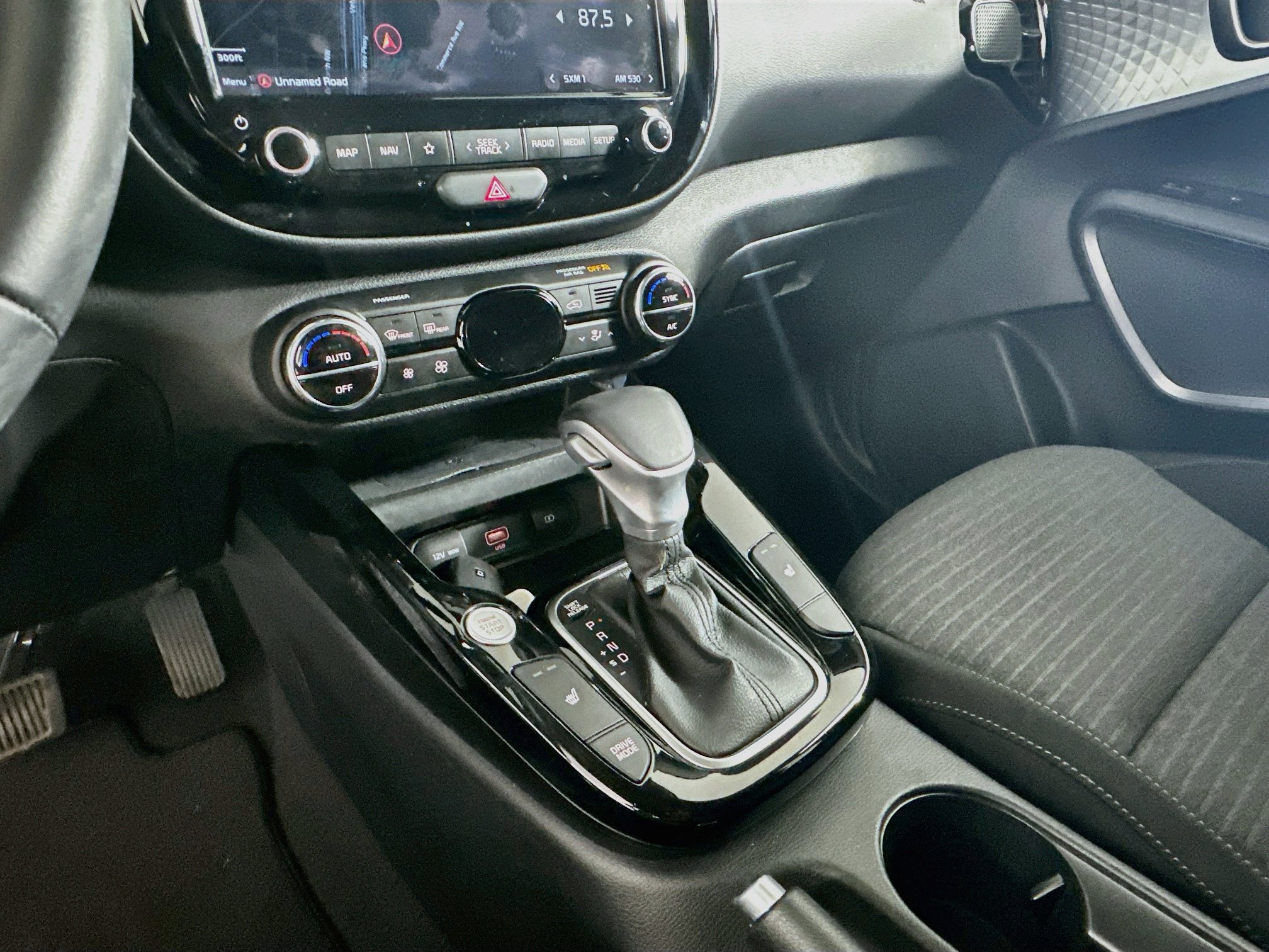Used 2022 Kia Soul EX FWD image 25