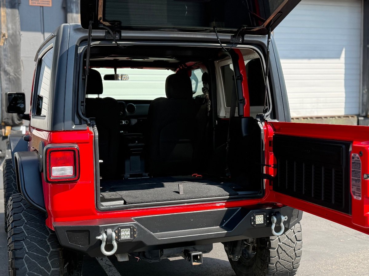 Used 2021 Jeep Wrangler Sport AWD/4WD image 5