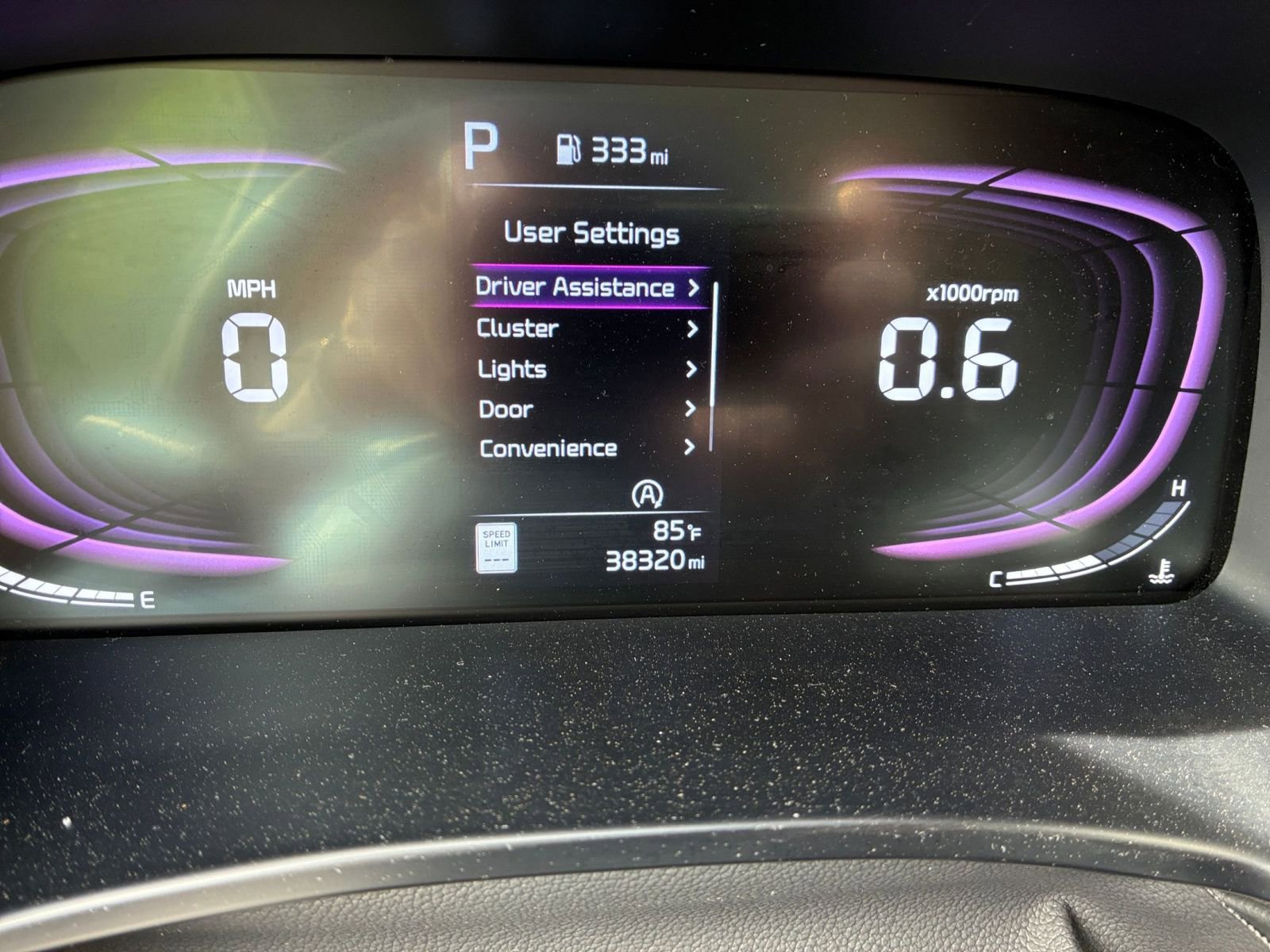 Used 2025 Kia Soul LX w/ LX Technology Package FWD image 37