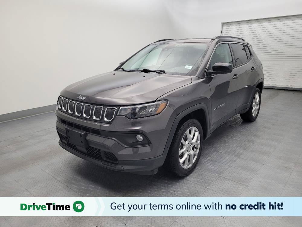 Used 2022 Jeep Compass Latitude w/ Sun and Sound Group AWD/4WD image 1