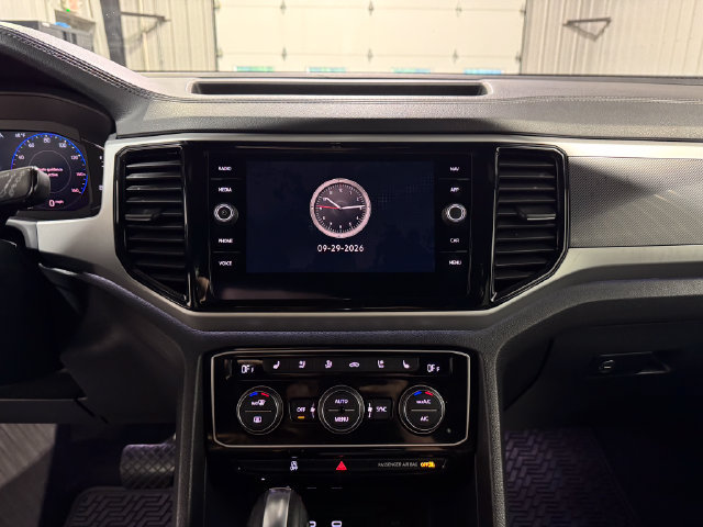 Used 2021 Volkswagen Atlas Cross Sport SEL Premium w/ Cross Sport MDO Package AWD/4WD image 12