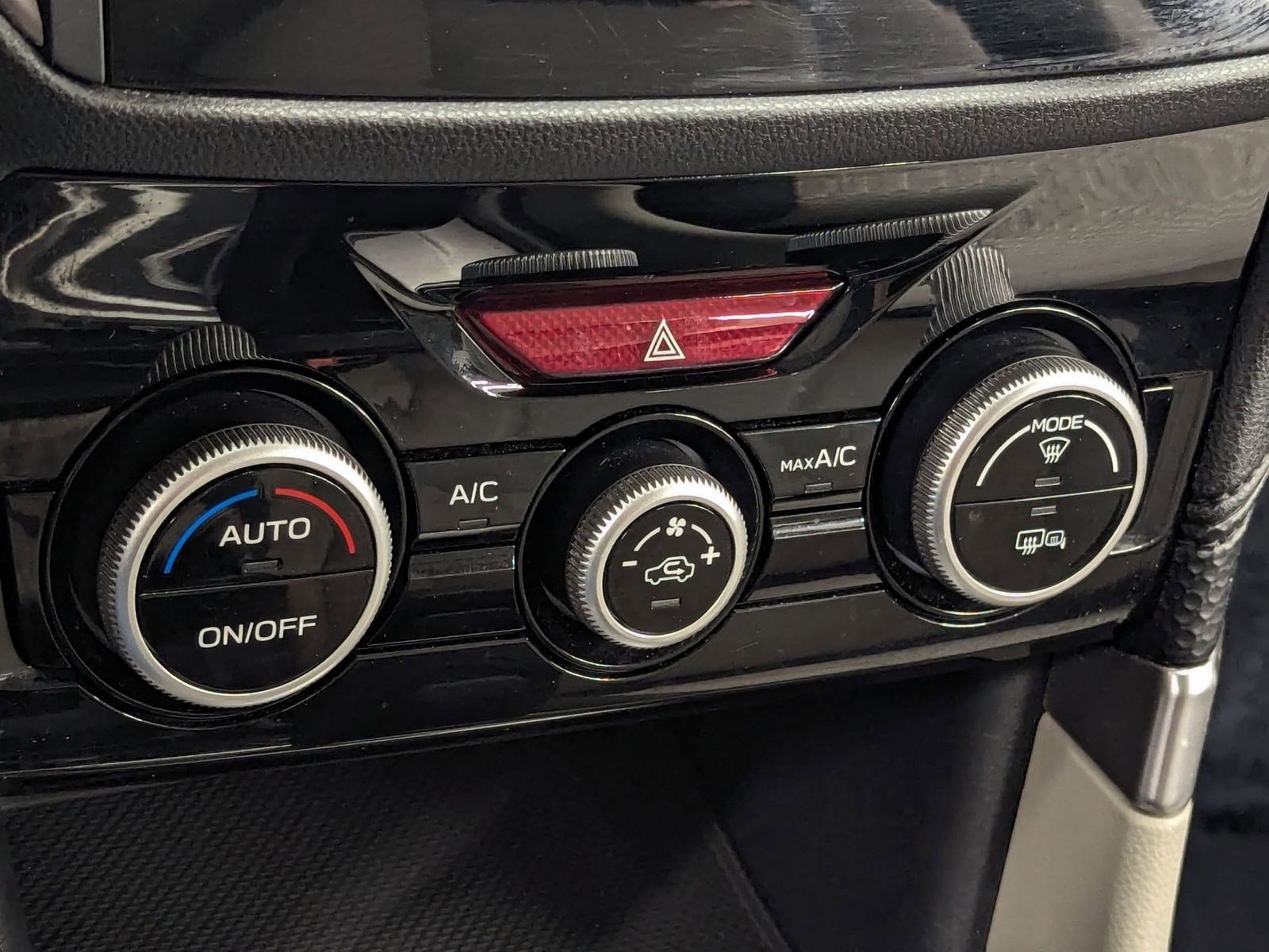 Used 2020 Subaru Forester Premium image 30