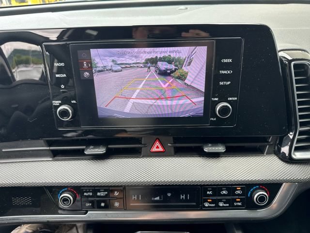 Certified 2023 Kia Sportage LX AWD/4WD image 11