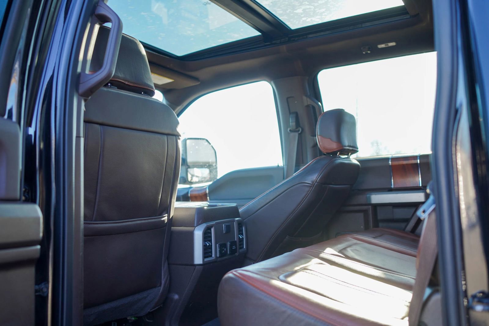 Used 2022 Ford F250 King Ranch w/ King Ranch Ultimate Package image 17