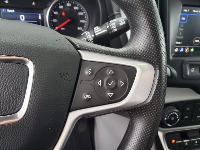 Used 2023 GMC Terrain SLE w/ LPO, Floor Liner Package image 20