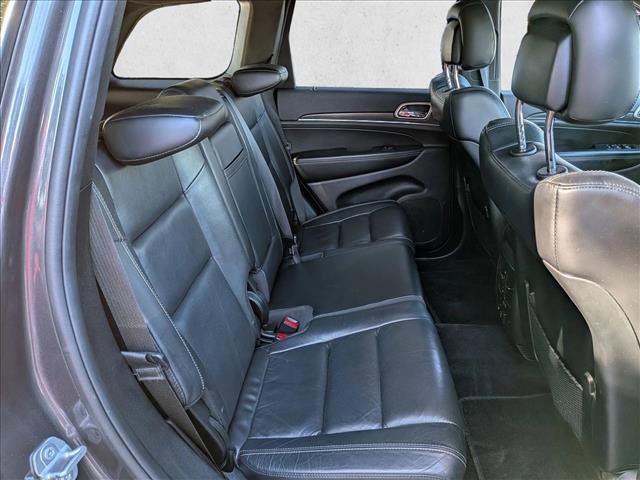 Used 2017 Jeep Grand Cherokee Limited image 18