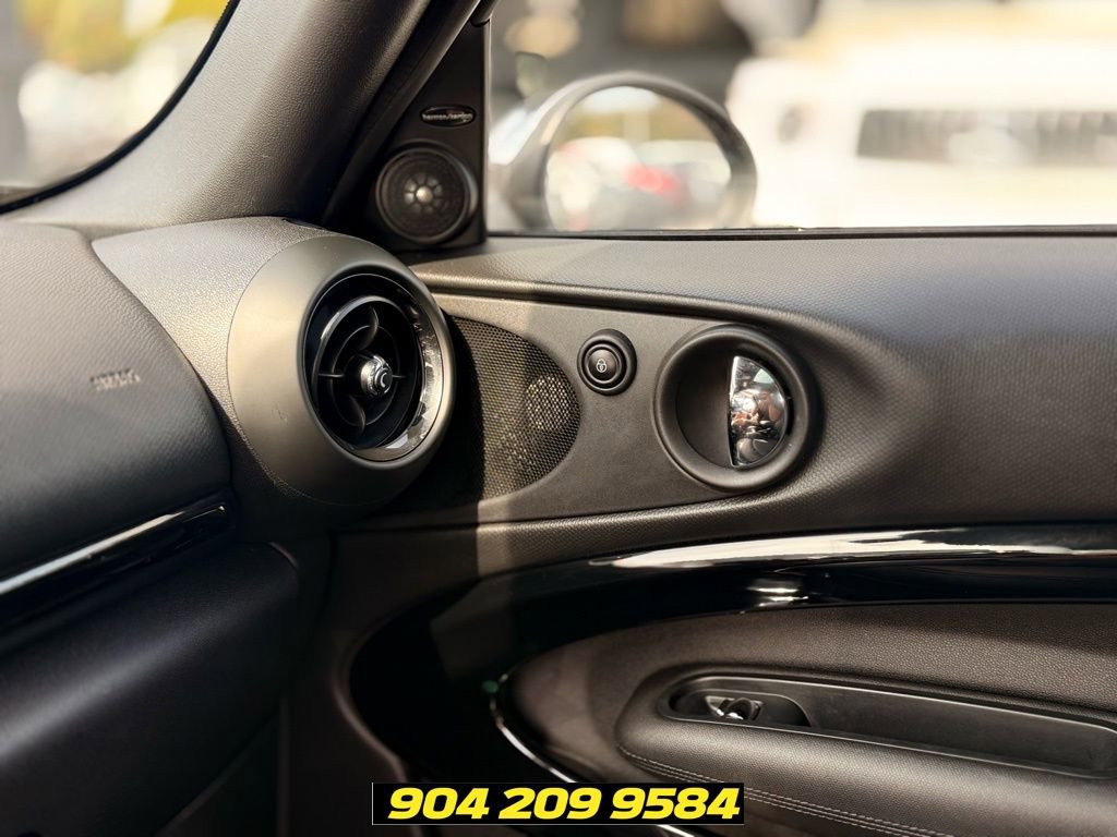 Used 2015 MINI Cooper Paceman FWD image 16