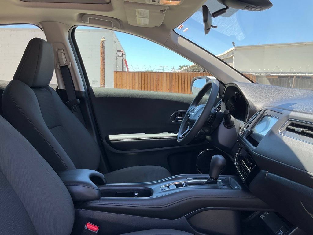 Used 2022 Honda HR-V EX image 31