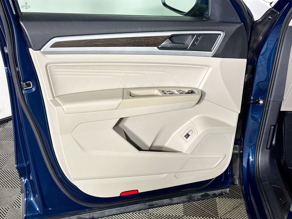 Used 2021 Volkswagen Atlas SE FWD image 10