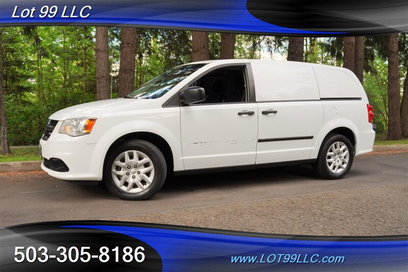 Used 2014 RAM C/V Tradesman w/ UConnect Hands-Free Group FWD image 5
