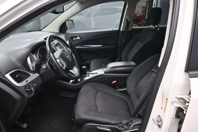 Used 2016 Dodge Journey SE w/ Flexible Seating Group FWD image 18
