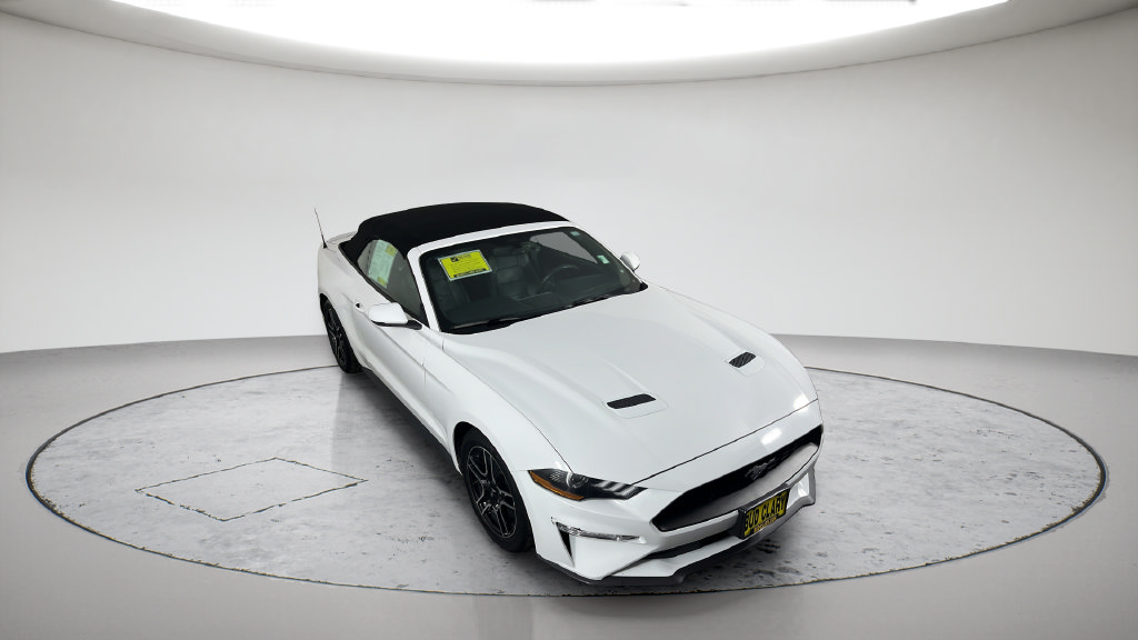 Used 2018 Ford Mustang Premium RWD image 5