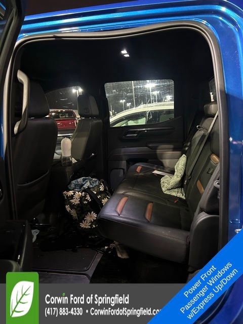 Used 2022 GMC Sierra 1500 AT4 w/ AT4 Preferred Package image 10